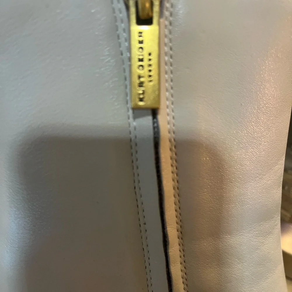 KURT GEIGER stunning boots. Soft leather and in new condition. Bling, Bling!!!! - Picture 6 of 13